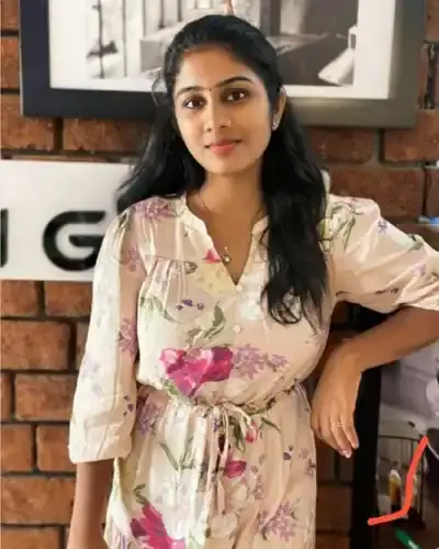 Escorts Payal